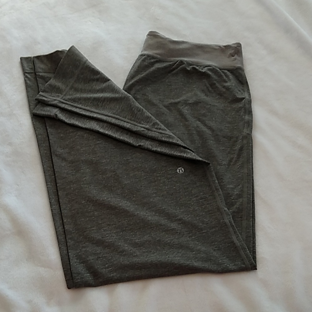 Lululemon Athletica "Still" wide leg pant Long